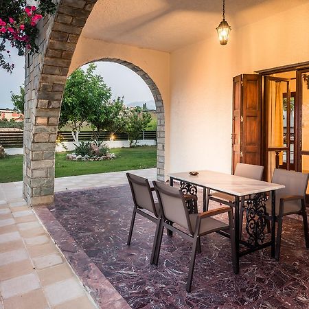 Villa Merabello Agia Marina Exteriör bild